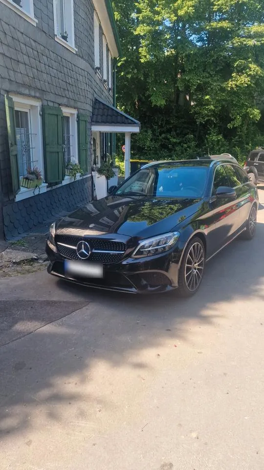 Mercedes-Benz C 220 D