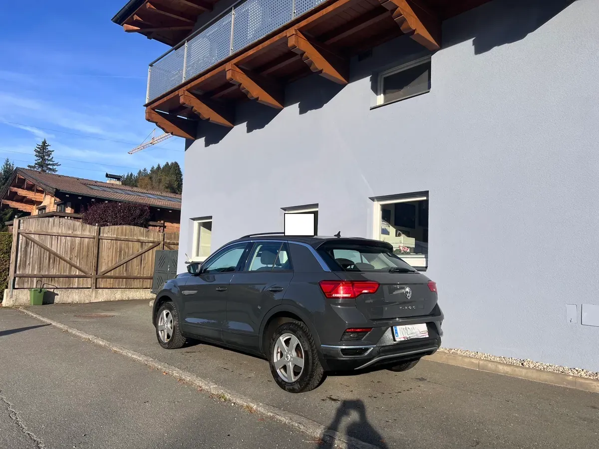 Volkswagen T-Roc 2018 photo 2