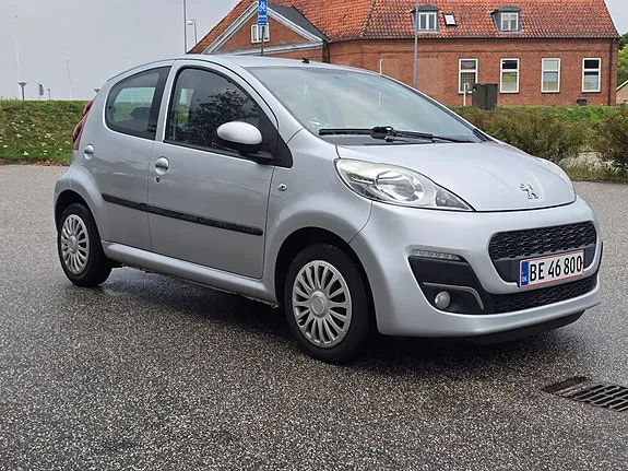 Peugeot 107 2007 photo 3
