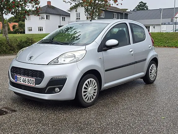 Peugeot 107 2007 photo 2
