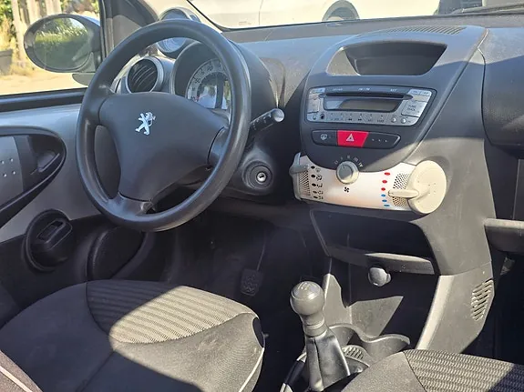 Peugeot 107 2007 photo 5