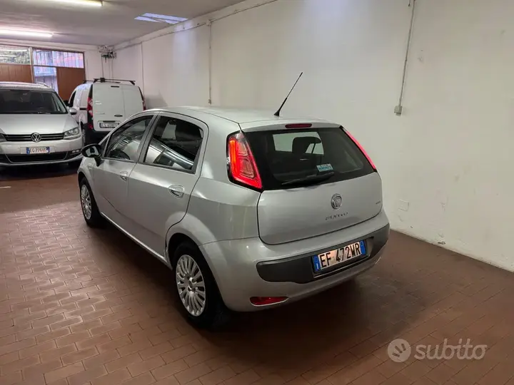 Fiat Punto Evo 2010 photo 4
