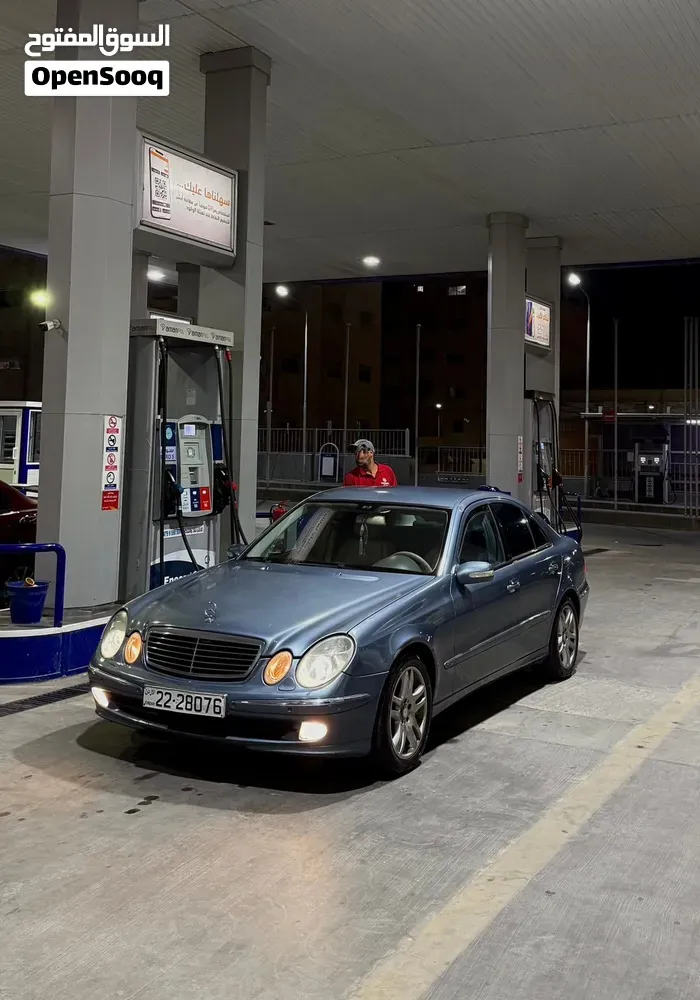 Mercedes-Benz E-Class 2003 photo 5