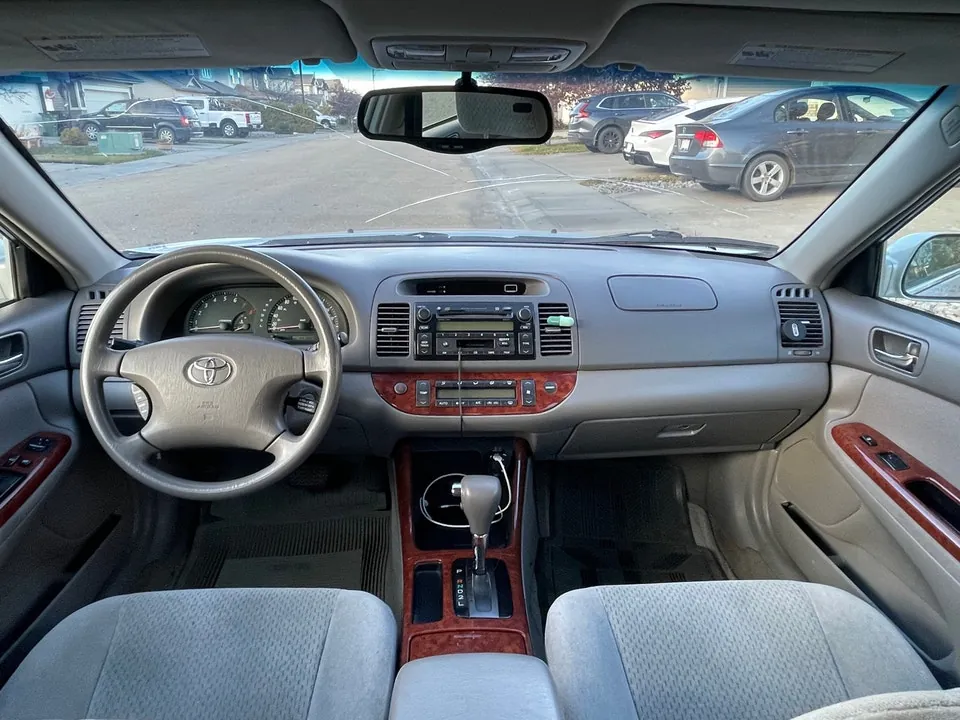 Toyota Camry 2004 photo 5