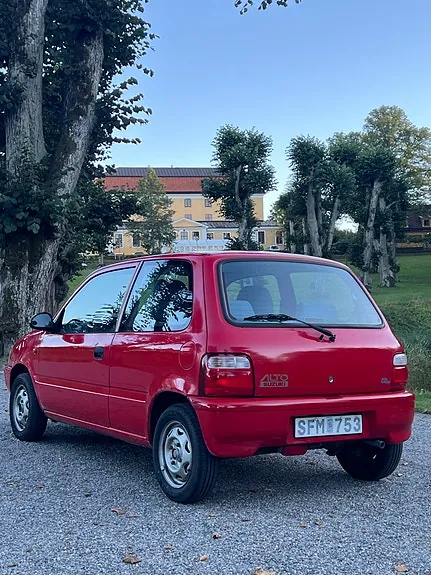 Suzuki Alto 2001 photo 2