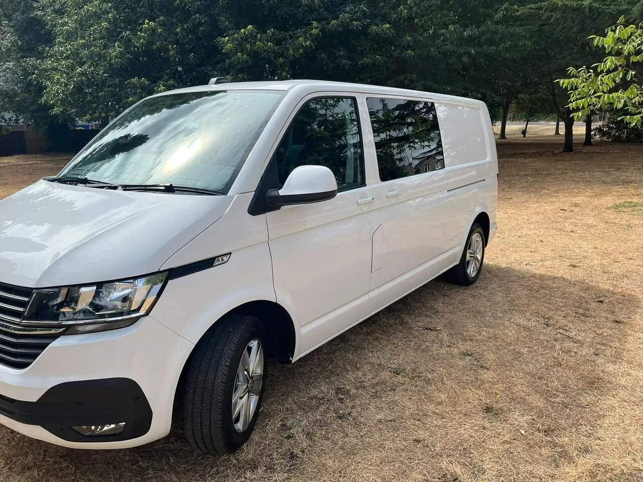 Volkswagen Transporter 2024 photo 4
