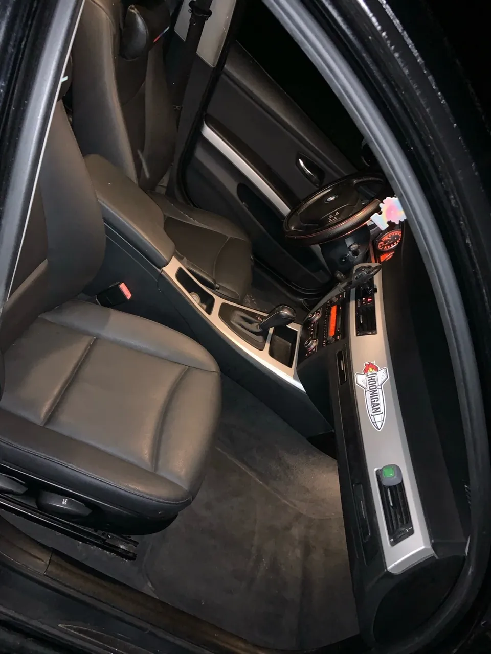BMW 3Series 2011 photo 2