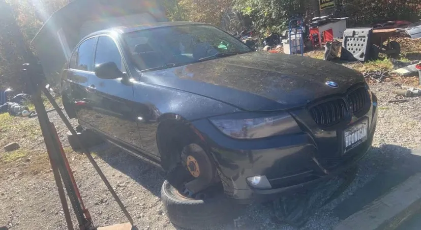 BMW 3Series 2011 photo 4
