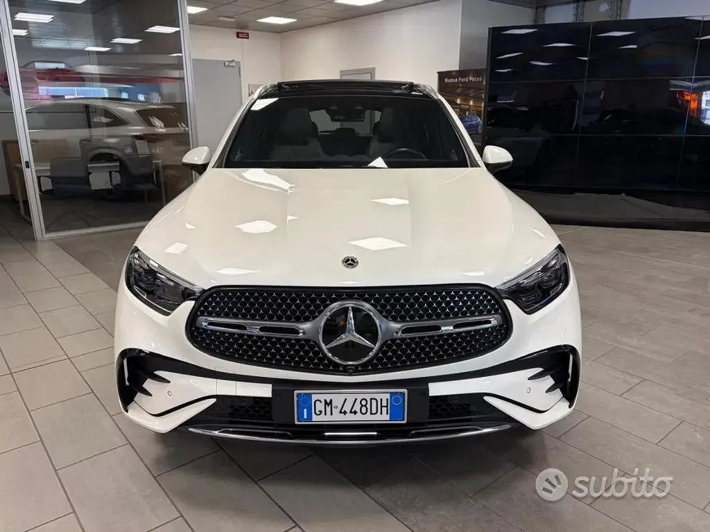 Mercedes-Benz Glc 2023 photo 2