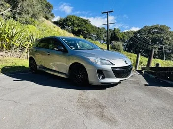 Mazda Axela 2013 photo 2