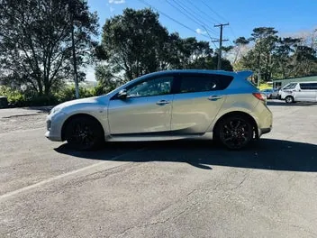 Mazda Axela 2013 photo 5