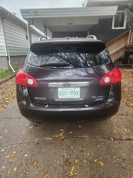 Nissan Rogue 2011 photo 4