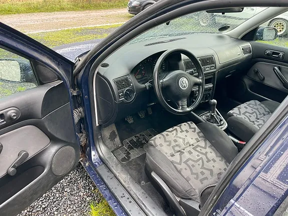 Volkswagen Golf Iv 1999 photo 5