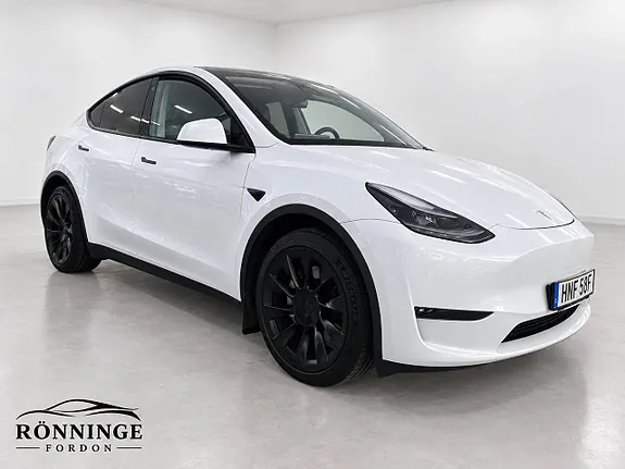 Tesla Model Y 2024 photo 2