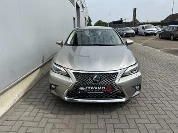 Lexus Ct 2019 photo 2
