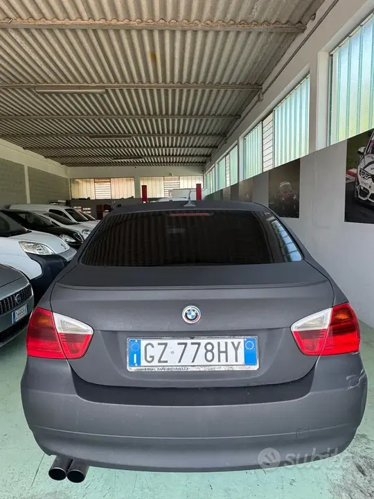 BMW 320 2005 photo 5