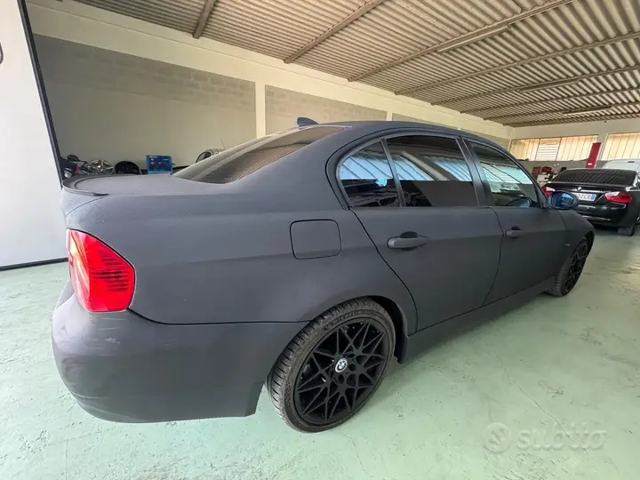BMW 320 2005 photo 4