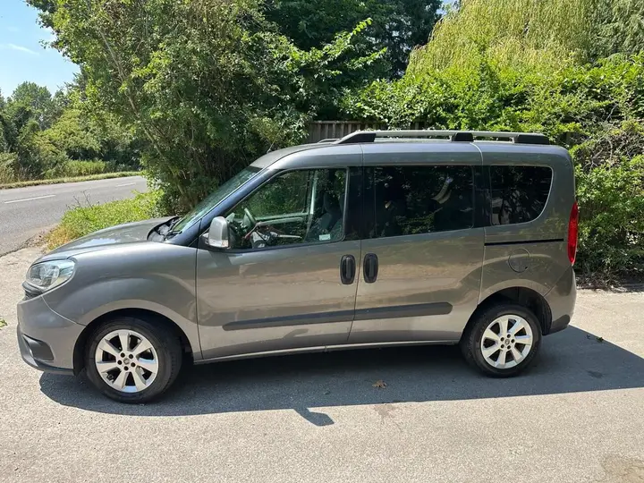Fiat Doblo 2015 photo 3