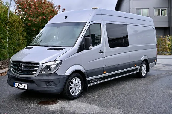 Mercedes-Benz Sprinter 319