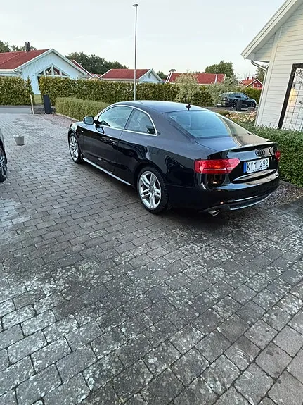 Audi A5 2011 photo 3