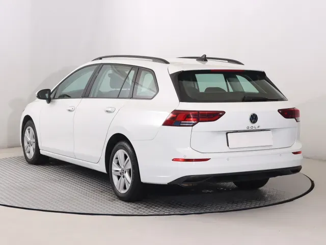 Volkswagen Golf Variant 2022 photo 3