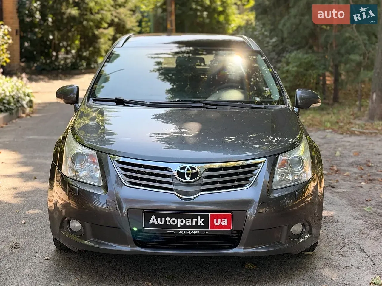 Toyota Avensis 2010 photo 3