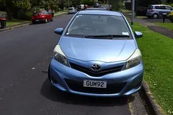 Toyota Yaris 2012 photo 5