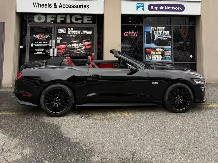 Ford Mustang 2017 photo 2