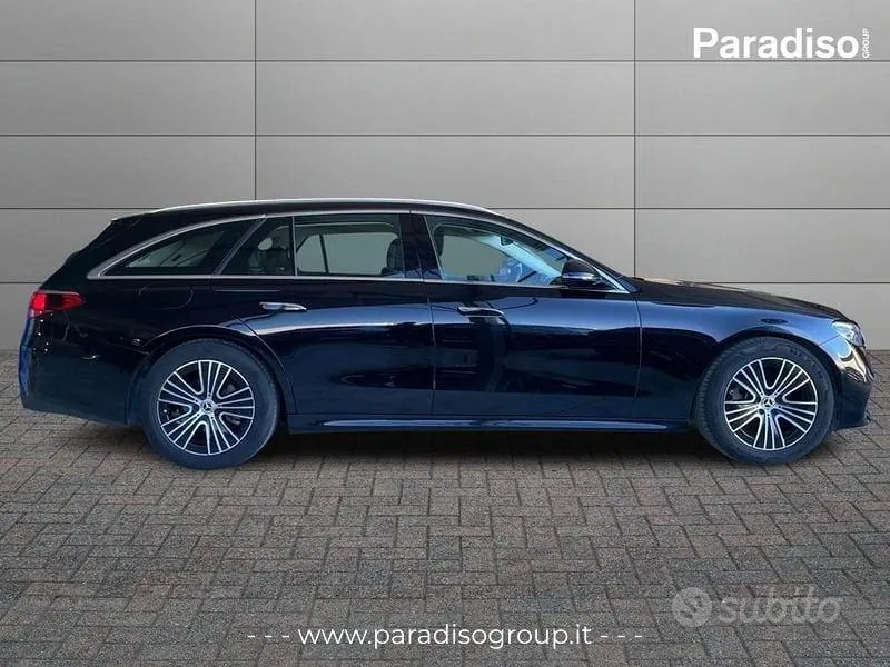 Mercedes-Benz Class E 2025 photo 5