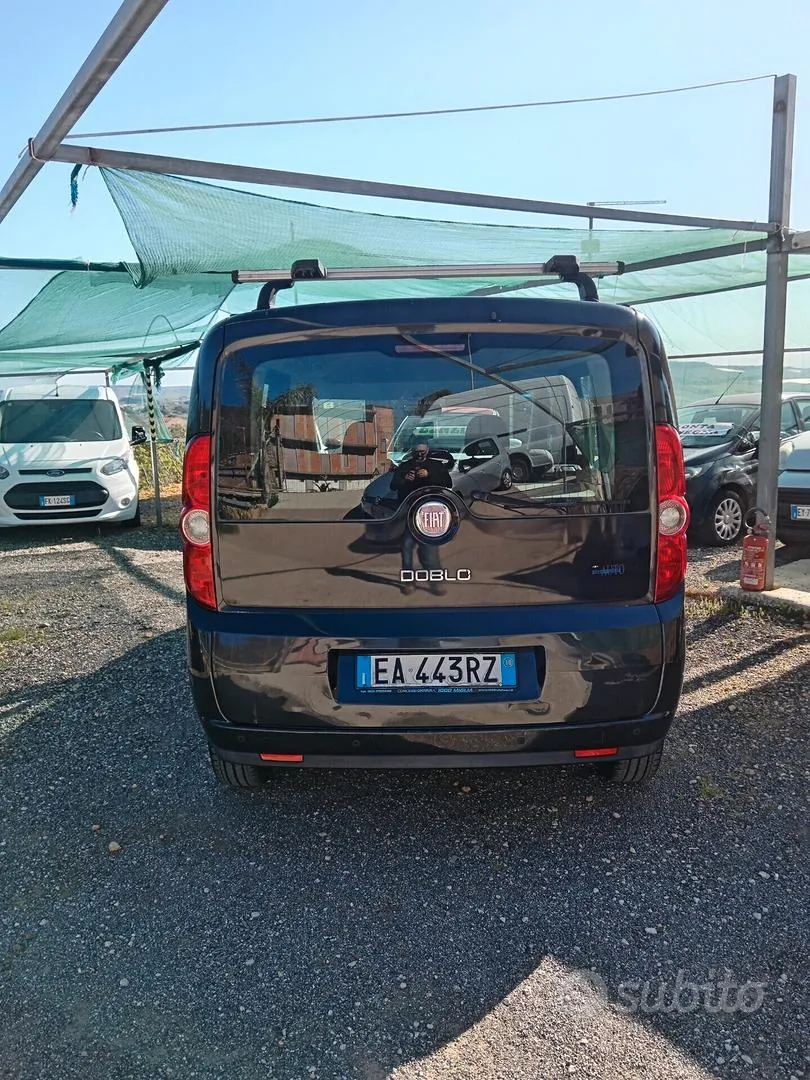 Fiat Doblo 2011 photo 4