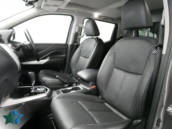 Nissan Navara 2018 photo 4