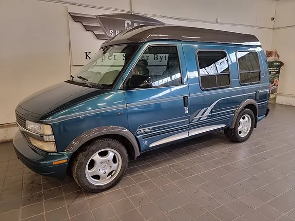Chevrolet Astro 1996 photo 5