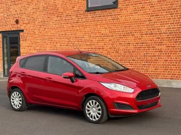 Ford Fiesta 2016 photo 2