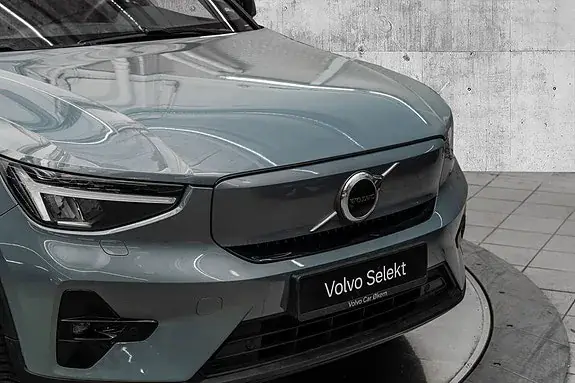 Volvo C40 2023 photo 2