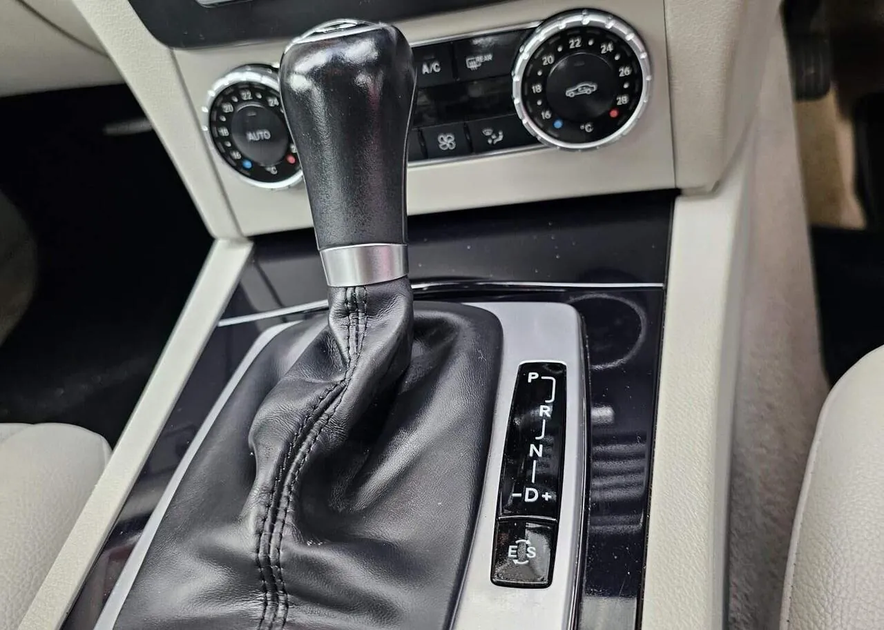 Mercedes-Benz C-Class 2014 photo 5