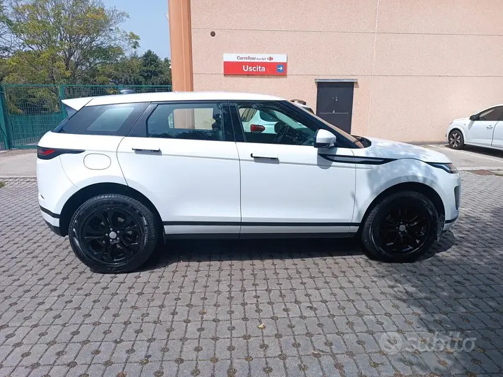 Land Rover Range Rover Evoque 2021 photo 4
