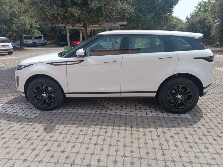 Land Rover Range Rover Evoque 2021 photo 5