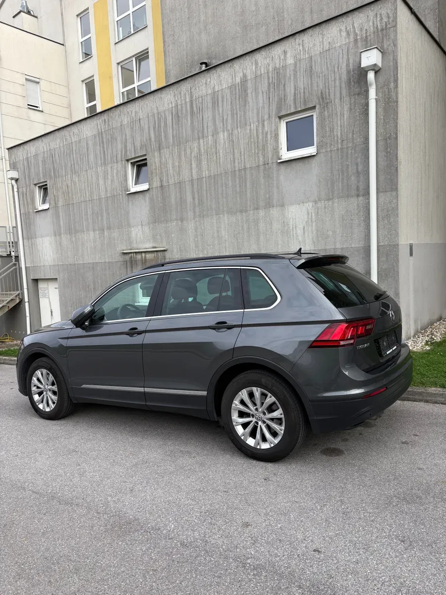 Volkswagen Tiguan 2018 photo 2
