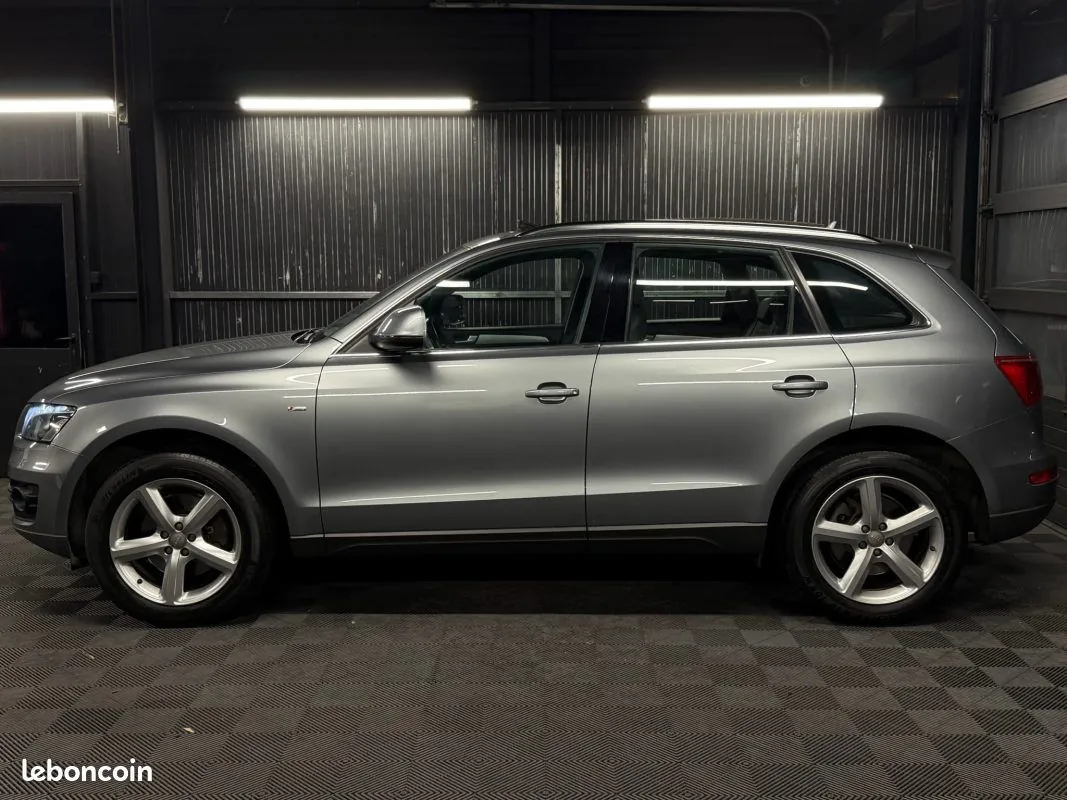 Audi Q5 2010 photo 5