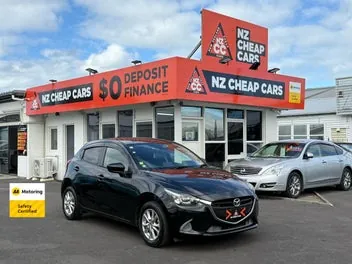 Mazda Demio 2014 photo 2