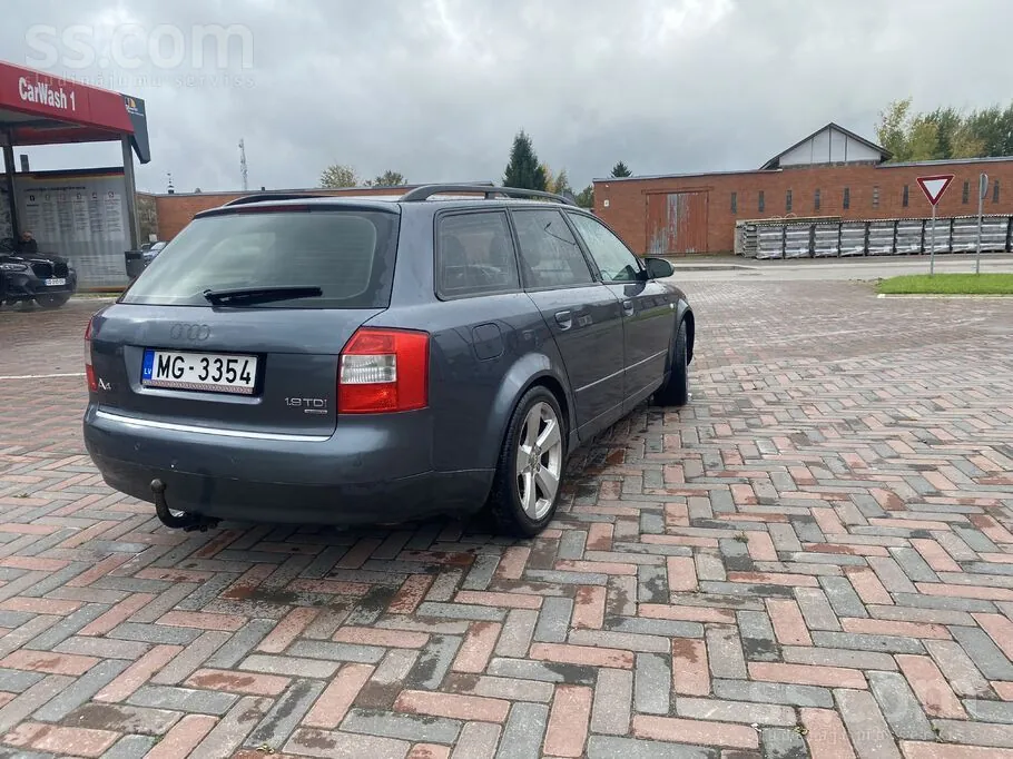 Audi A4 2003 photo 3