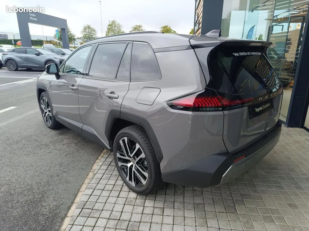 Toyota Rav4 2026 photo 3