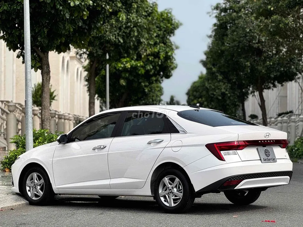 Hyundai Accent 2025 photo 3