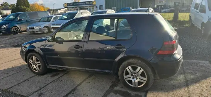 Volkswagen Golf 4