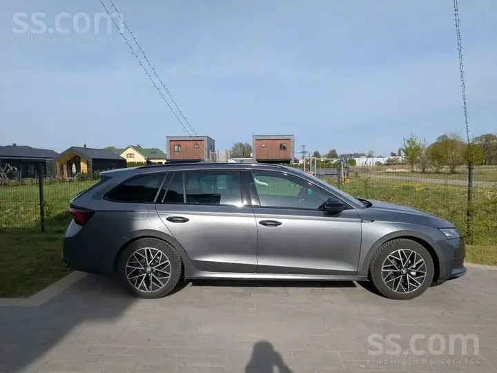 Skoda Octavia 2025 photo 2