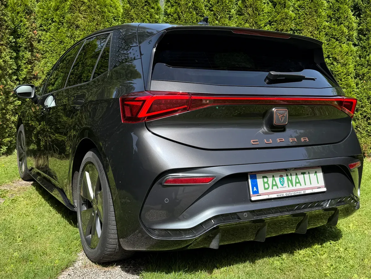 Cupra Born 2021 photo 3