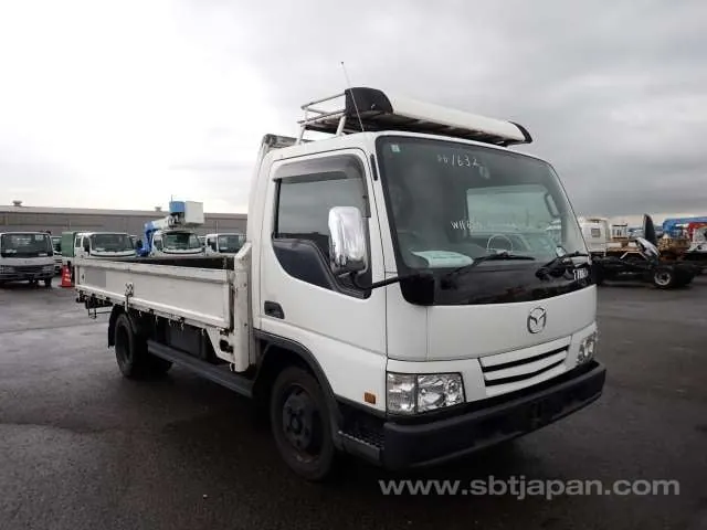 Mazda Titan