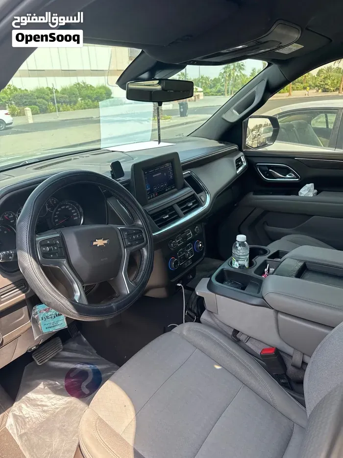 Chevrolet Tahoe 2023 photo 3