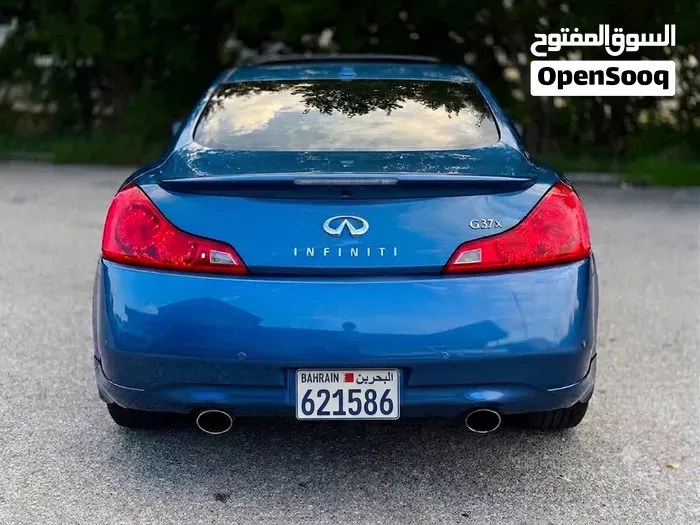 Infiniti G37 2013 photo 3