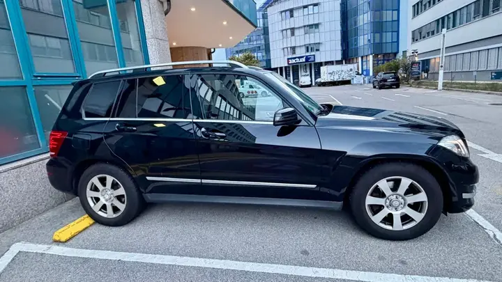 Mercedes-Benz Glk Class 2015 photo 3